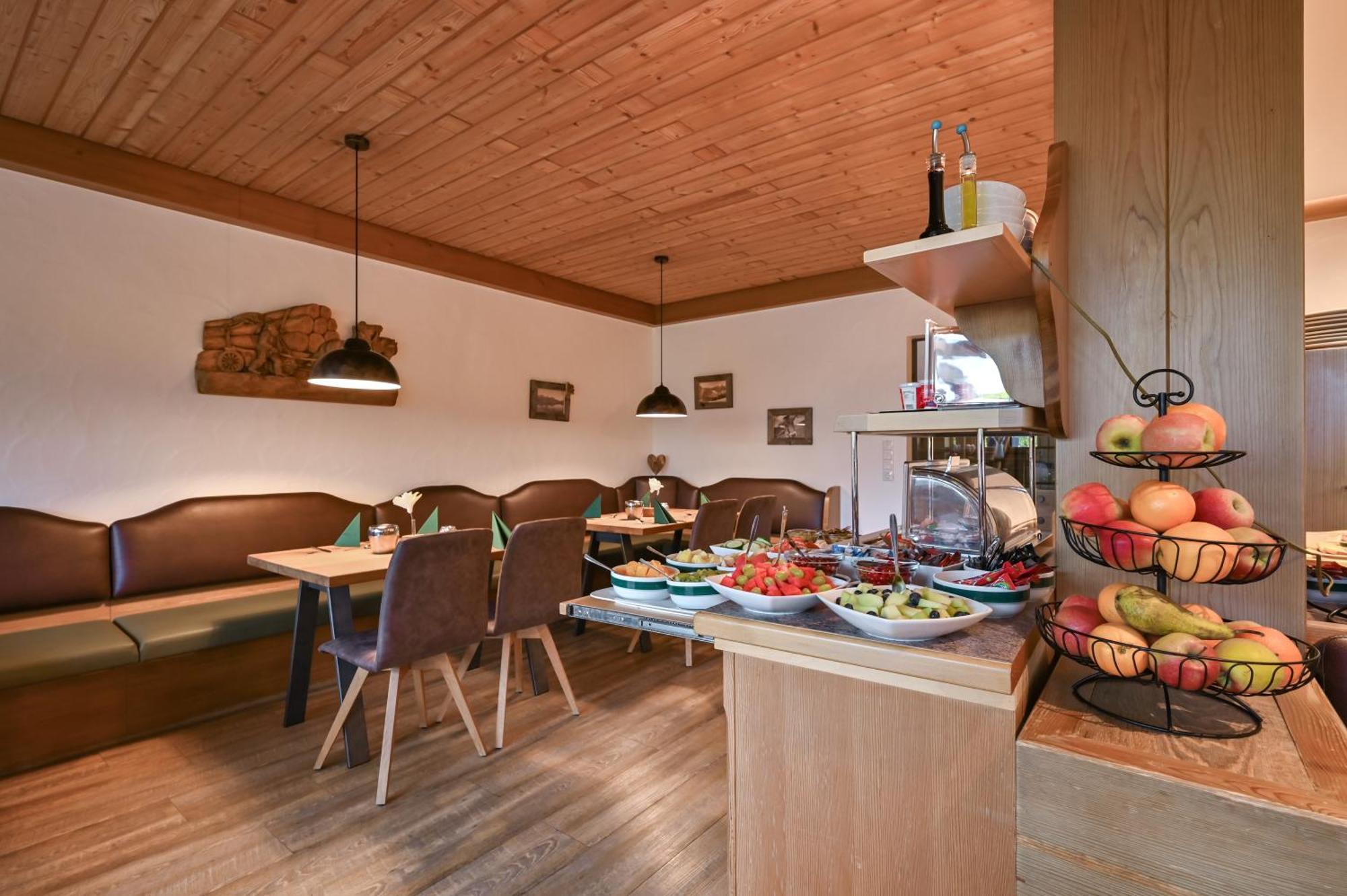 Hotel Alpengluehn Fussen Exterior photo